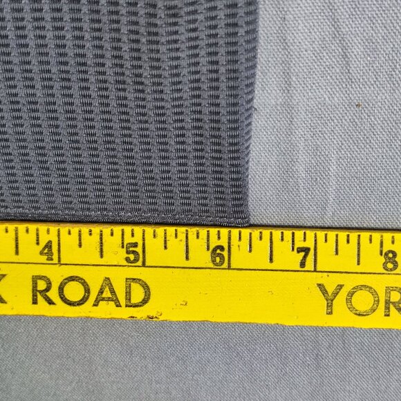 Under Armour active wear sport leggings women's size 10 or 12 grey colour crop - Picture 12 of 12